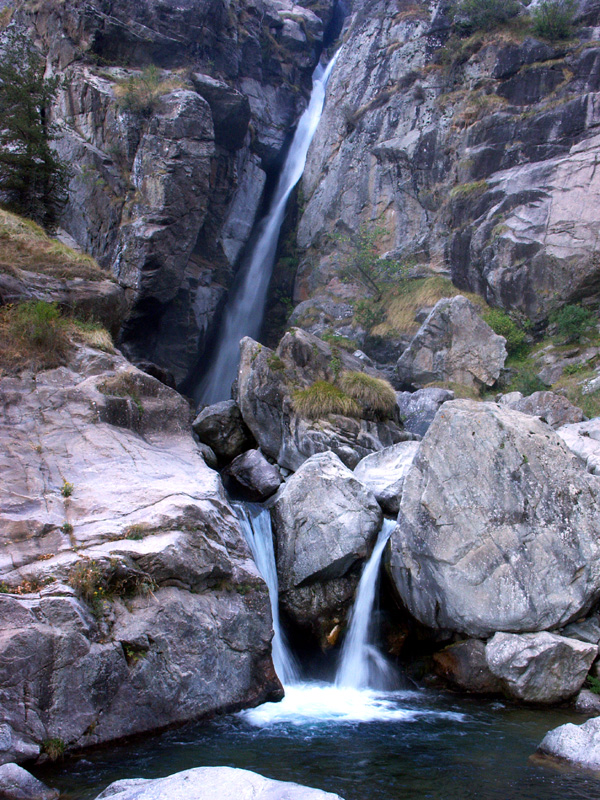 cascade_.jpg