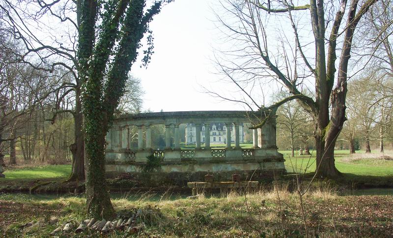 Chateau1.jpg