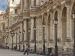 louvre1.jpg