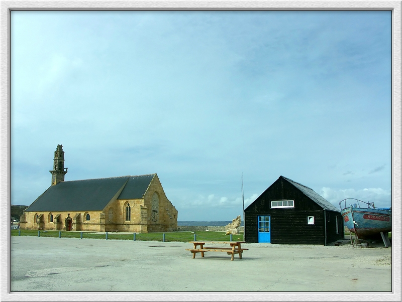 CAMARET01.jpg