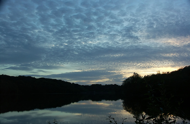 nuit-lac.jpg