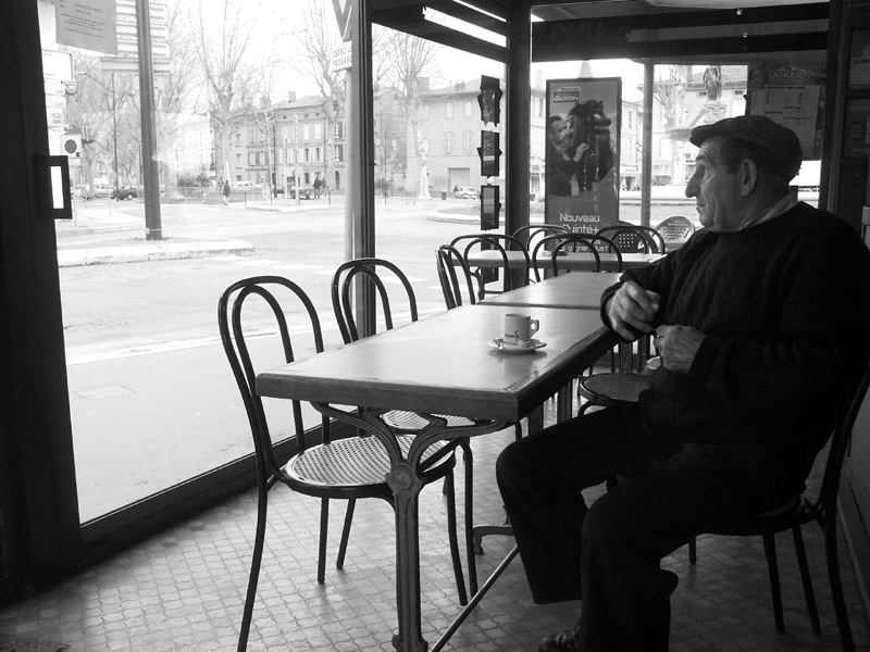 hommeaucafe.jpg