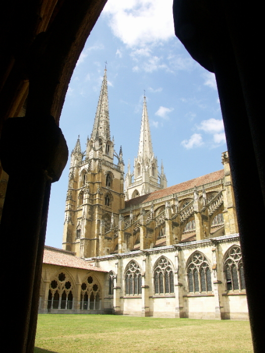 PICT0021-r.jpg