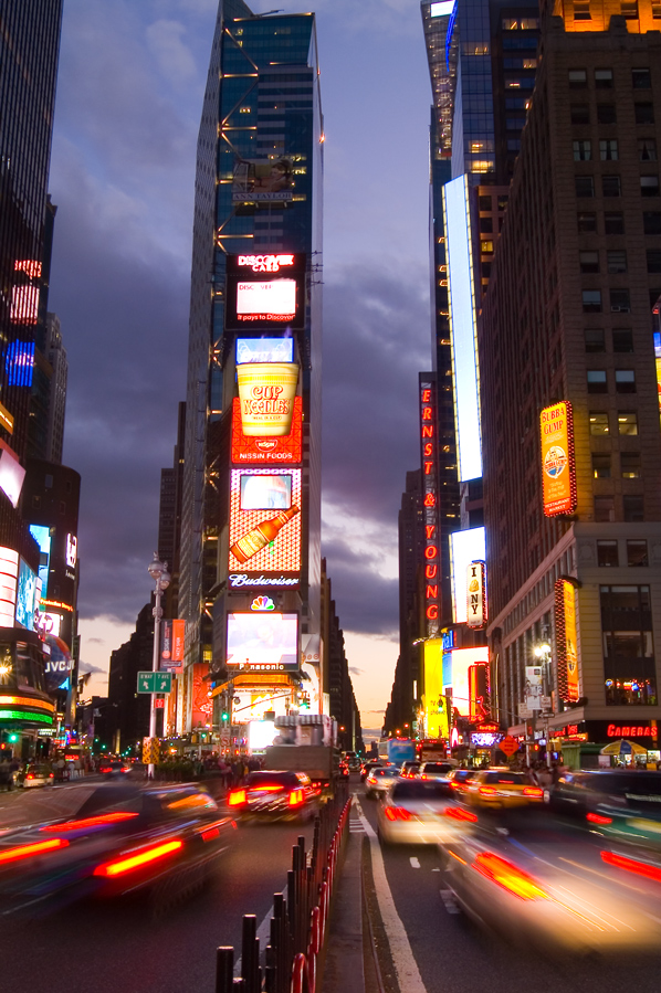 2NY009.jpg