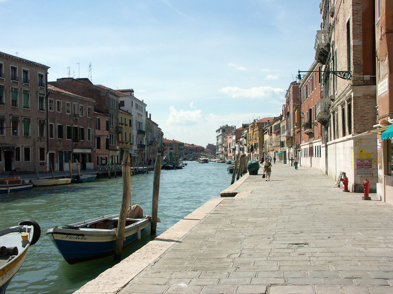 Canal_banal.jpg