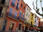 Les_maisons_pastel_de_la_place_de_la_mairie.jpg